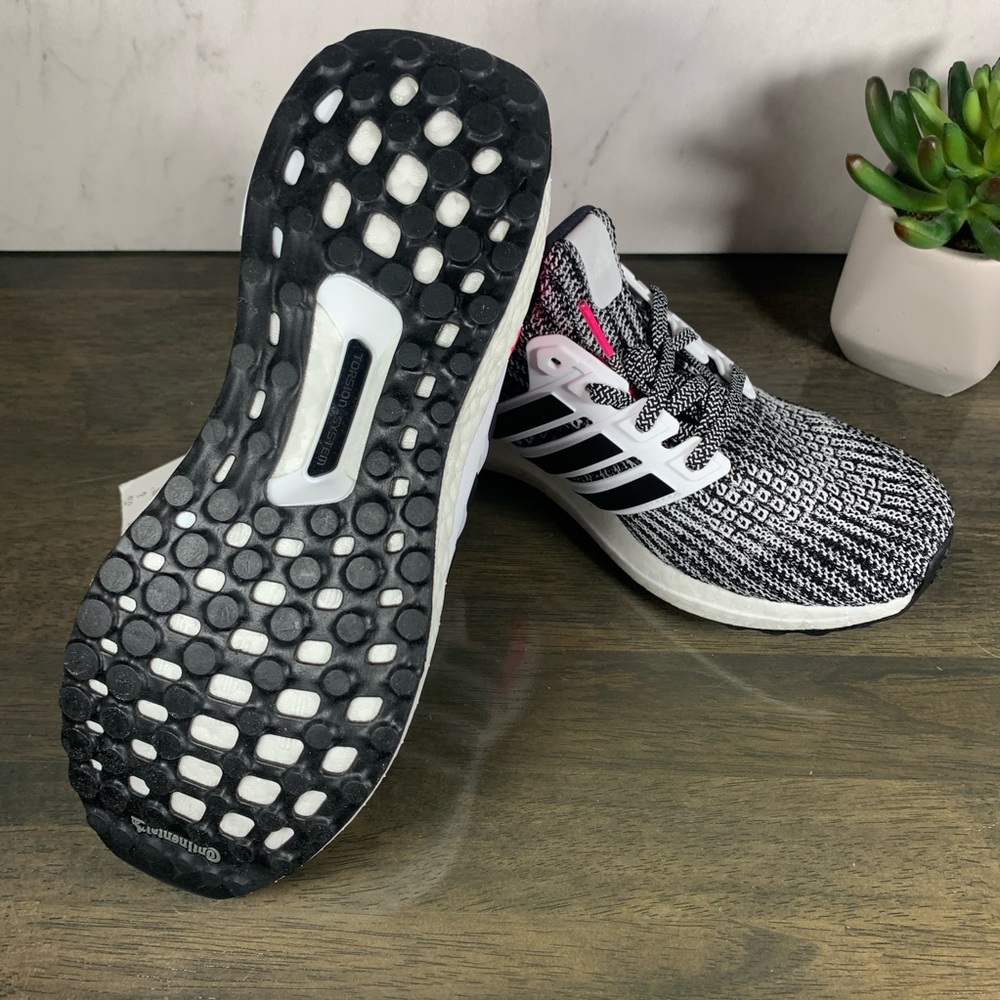 adidas UltraBOOST J Pink Oreo - Picture 9 of 9